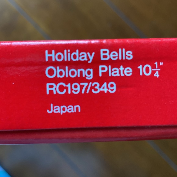 Vintage MIKASA Crystal Christmas ‘ Holiday Bells’ Oblong Plate 10 1/4 Inches - Picture 6 of 7